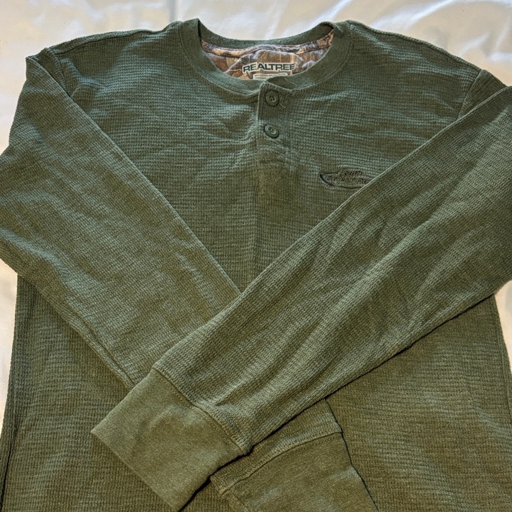 Realtree Men's Olive Long Sleeve Henley